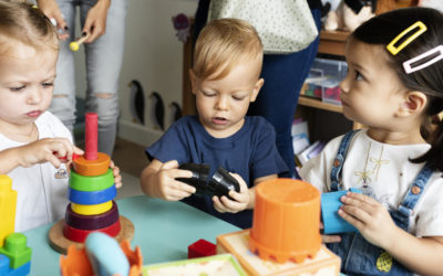 Grève des crèches : deux directrices racontent les difficultés d’un secteur à bout